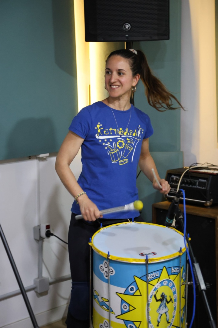 Adeline percusion